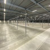 Betonvloer onvlak Betonvloer onvlak