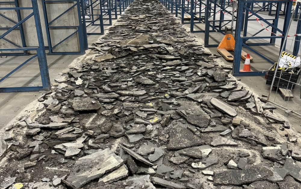 Bitumen vloer verwijderen Bitumen vloer verwijderen